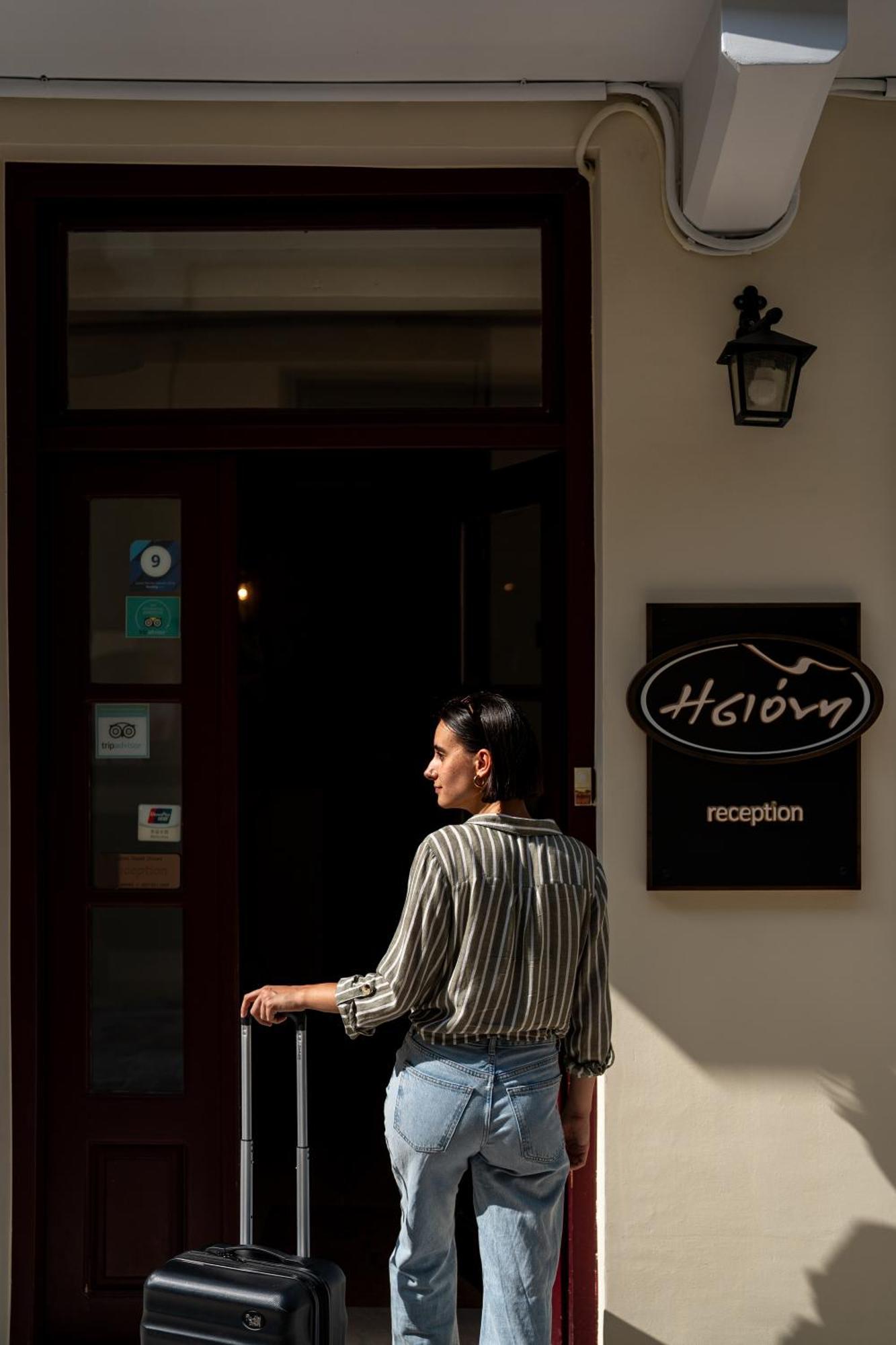 Isioni Pension Nauplia Exterior foto